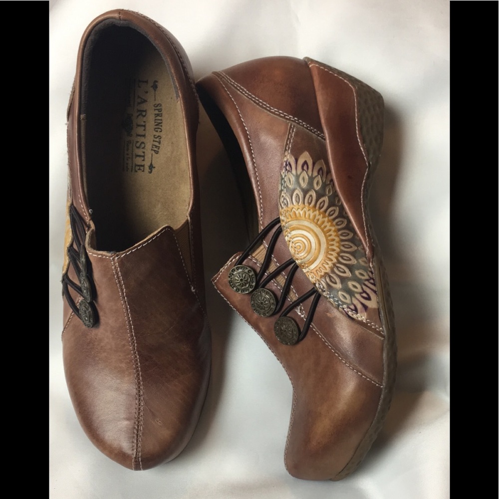 NWOT- 🔥 Spring step- L’ARTISTE shoes size 7